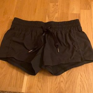 Lululemon shorts with cute tie. Barely worn!